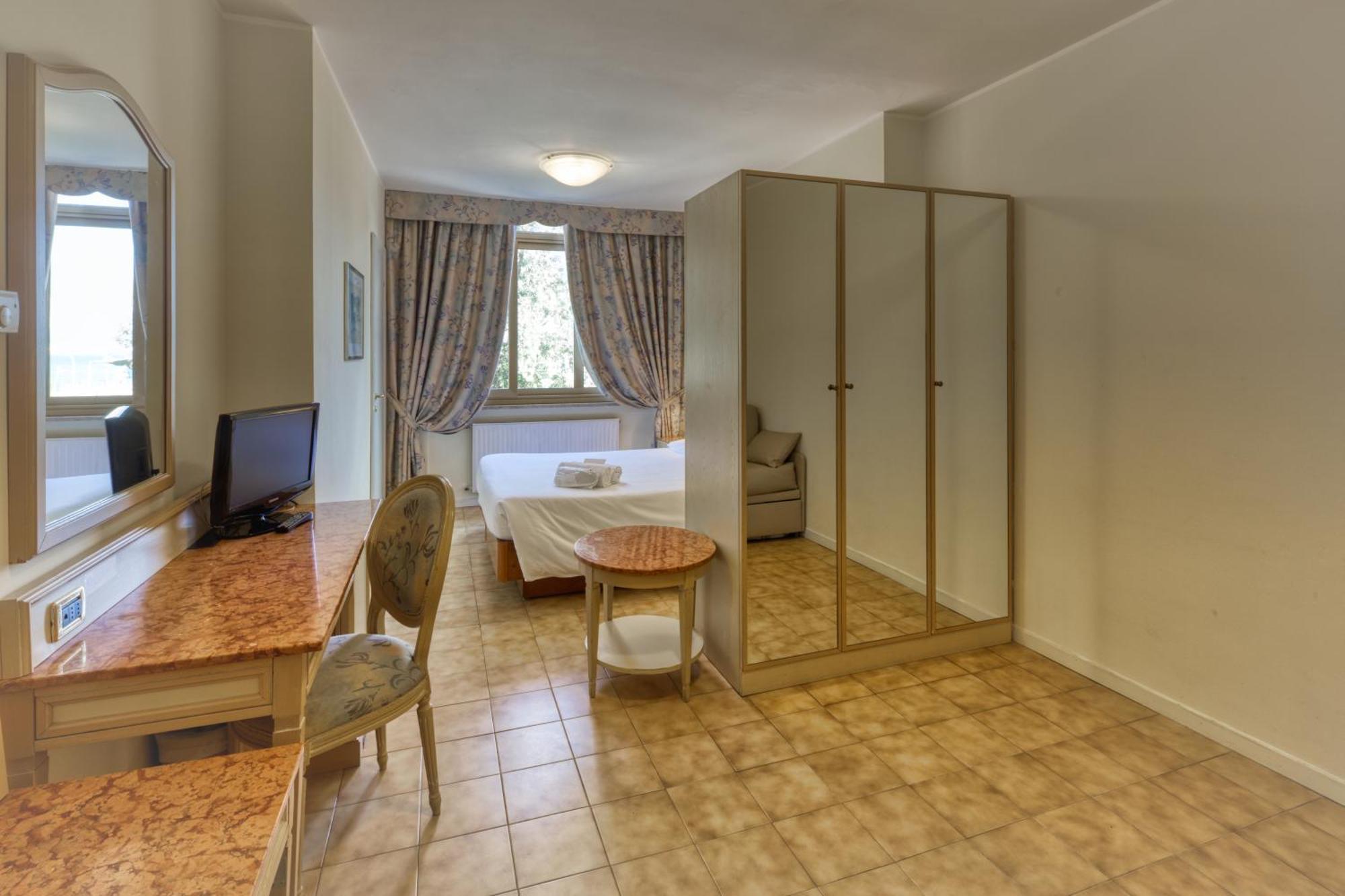 Ena Hotel Arenzano Exterior photo